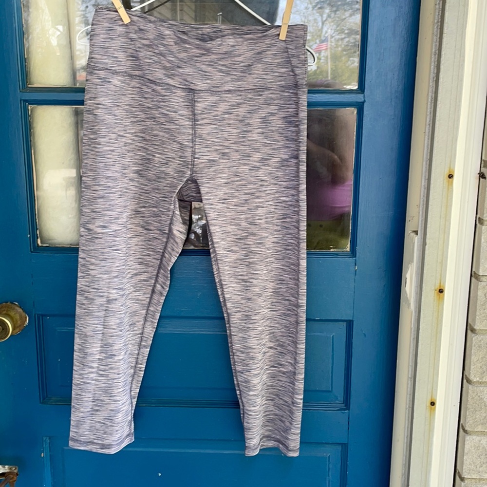 EUC leggings/active wear!! RBX